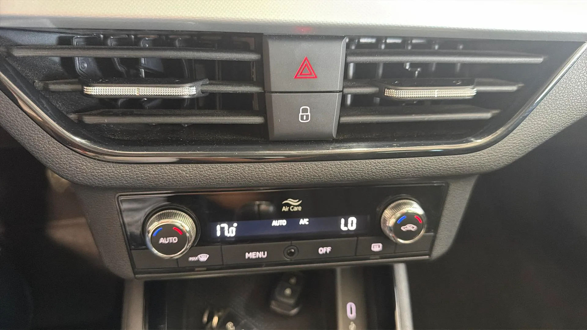 Škoda Kamiq 1.5 TSI Selection - foto 16
