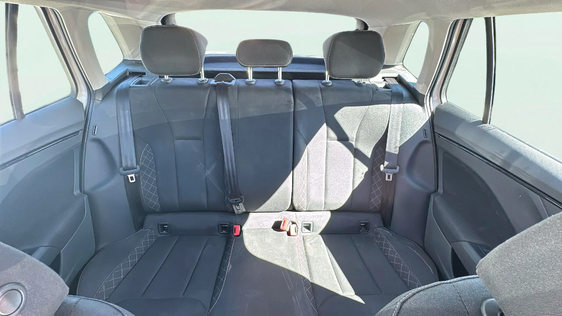 Škoda Kamiq 1.5 TSI Selection - foto 11