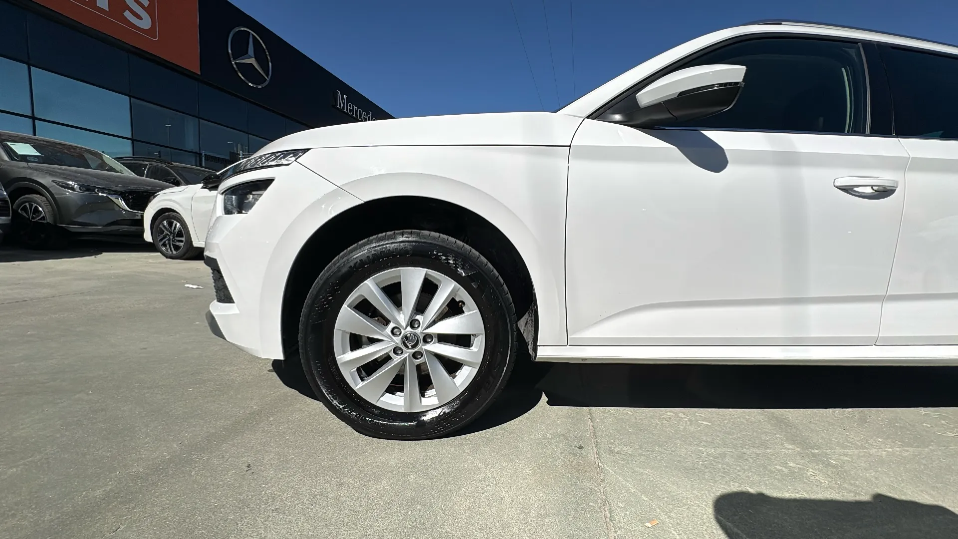 Škoda Kamiq 1.5 TSI Selection - foto 14