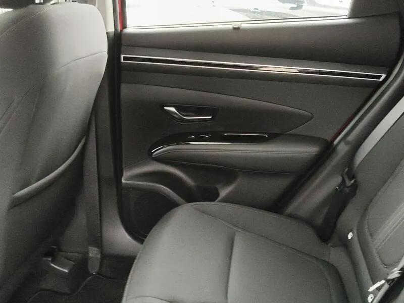 Hyundai Tucson 1.6 CRDi 48V Tecno - foto 29