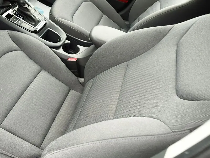 Hyundai Ioniq 1.6 GDI HEV Tecno - foto 31