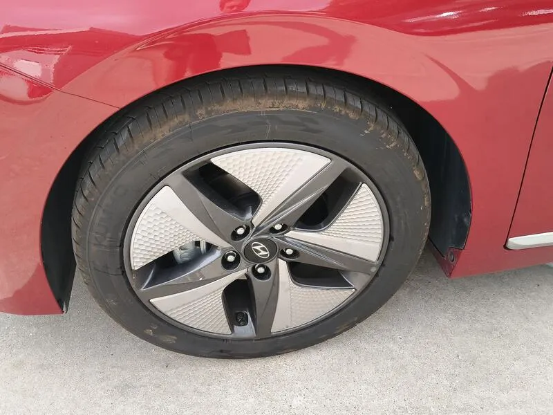 Hyundai Ioniq 1.6 GDI HEV Tecno - foto 45