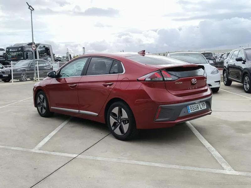 Hyundai Ioniq 1.6 GDI HEV Tecno - foto 4