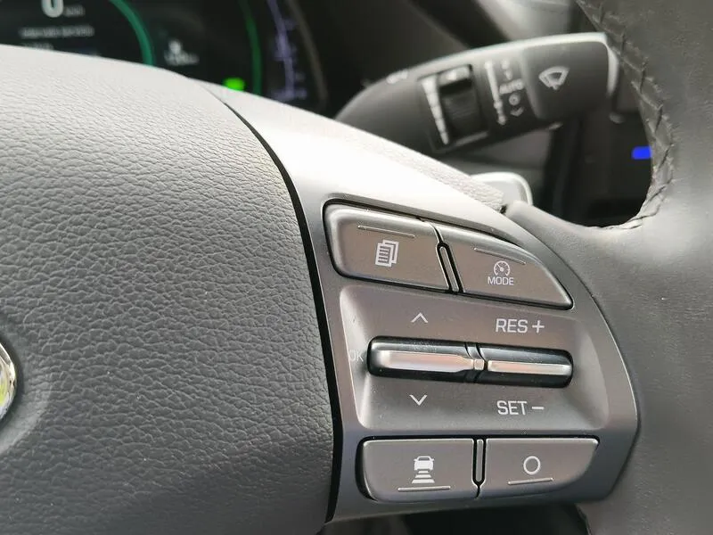 Hyundai Ioniq 1.6 GDI HEV Tecno - foto 24