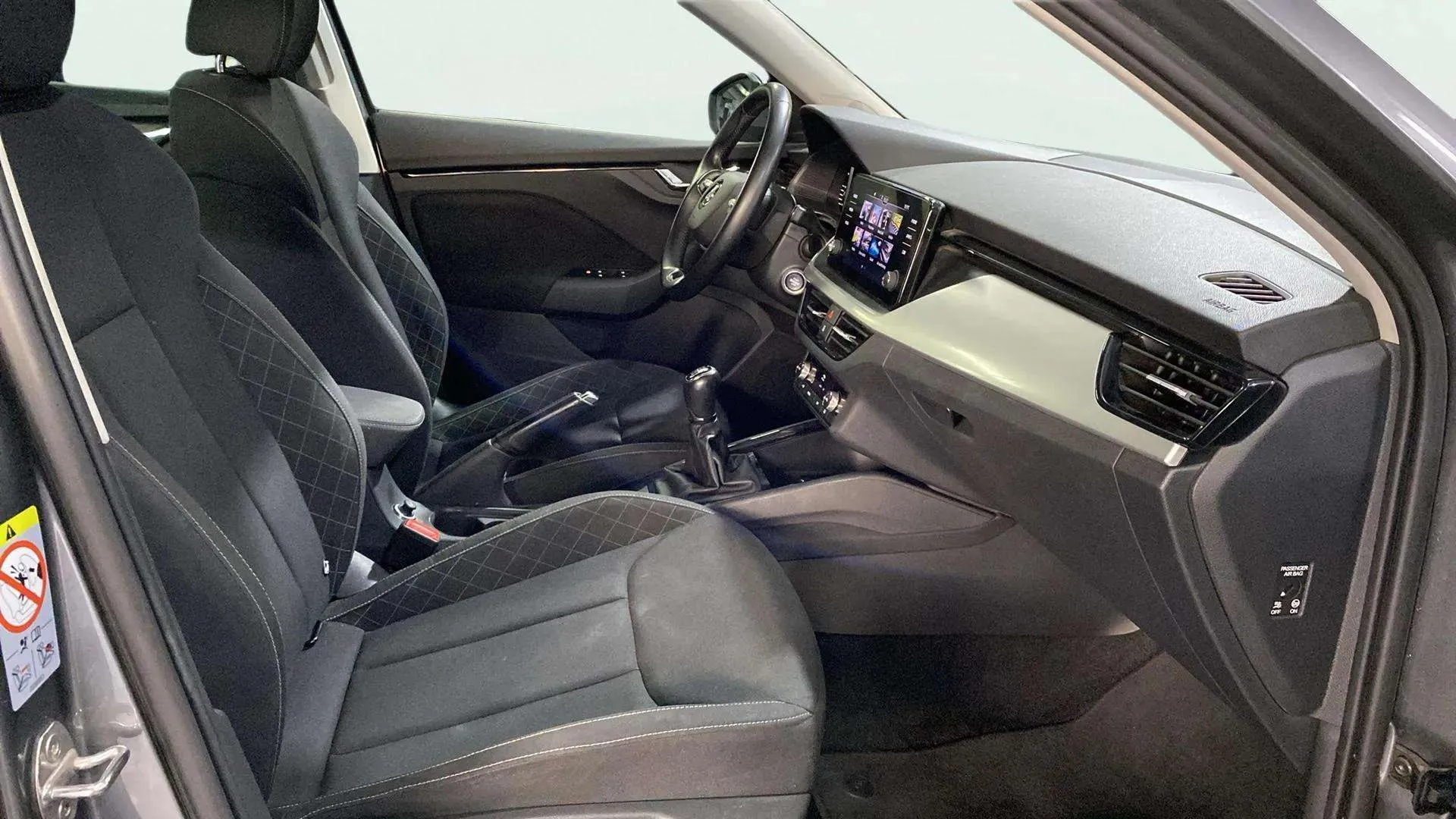 Škoda Kamiq 1.5 TSI Selection - foto 9