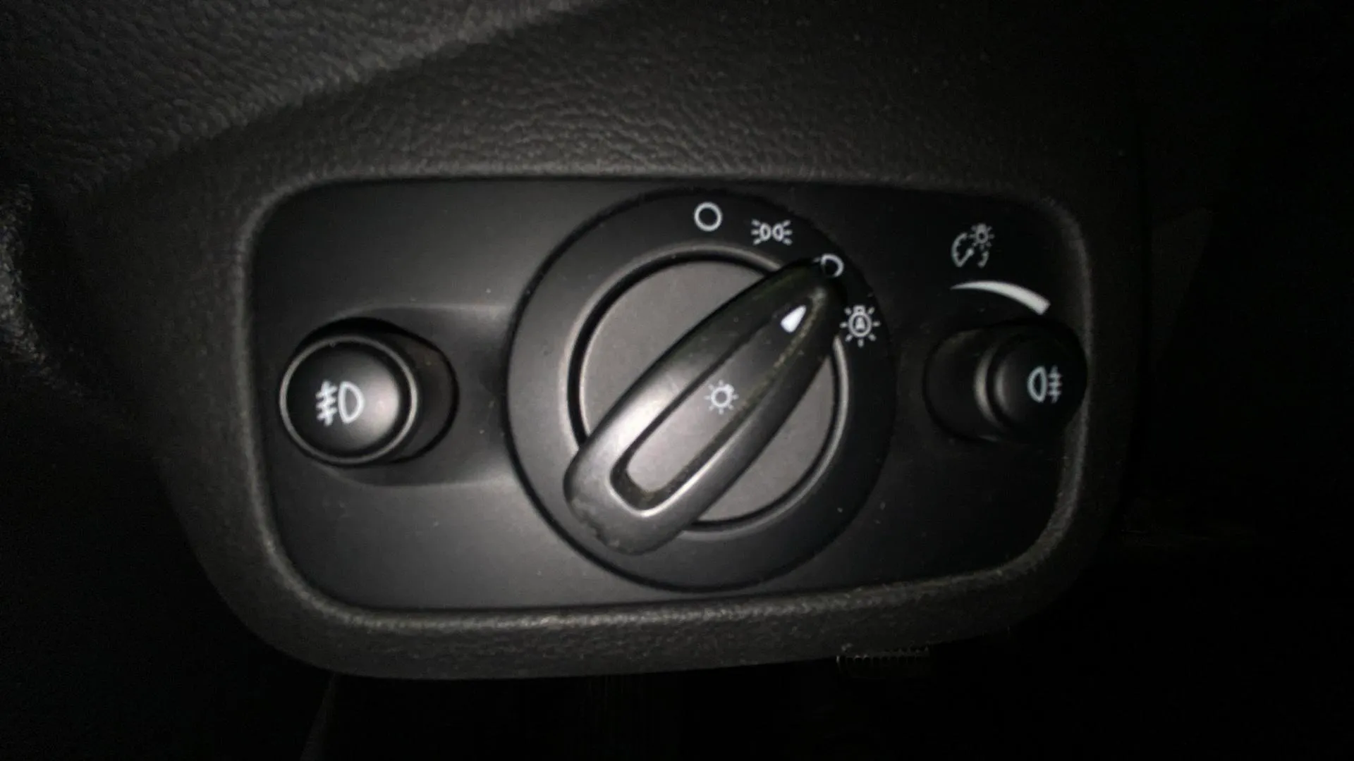 Ford Kuga 1.5 EcoBoost 180 4x4 A-S-S ST-Line - foto 36