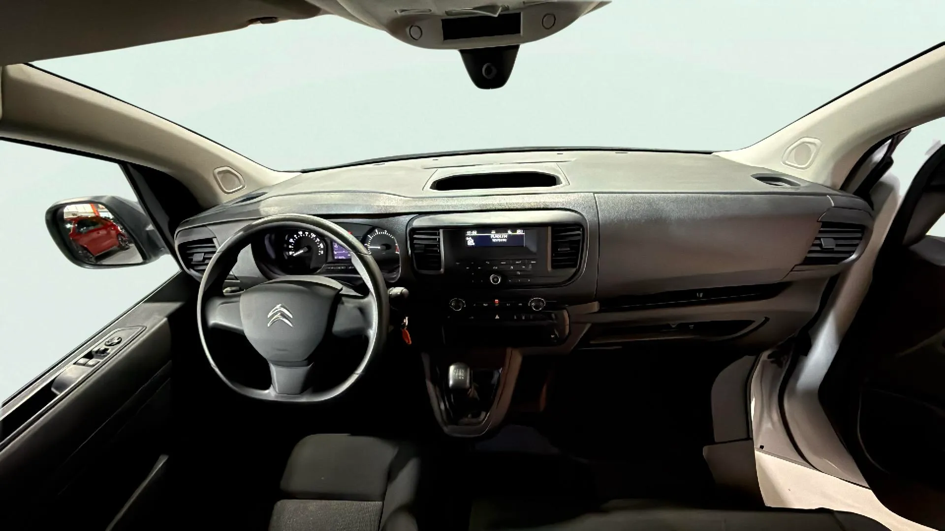 Citroën Jumpy DCab Abatible Talla M BlueHDi 120 - foto 9