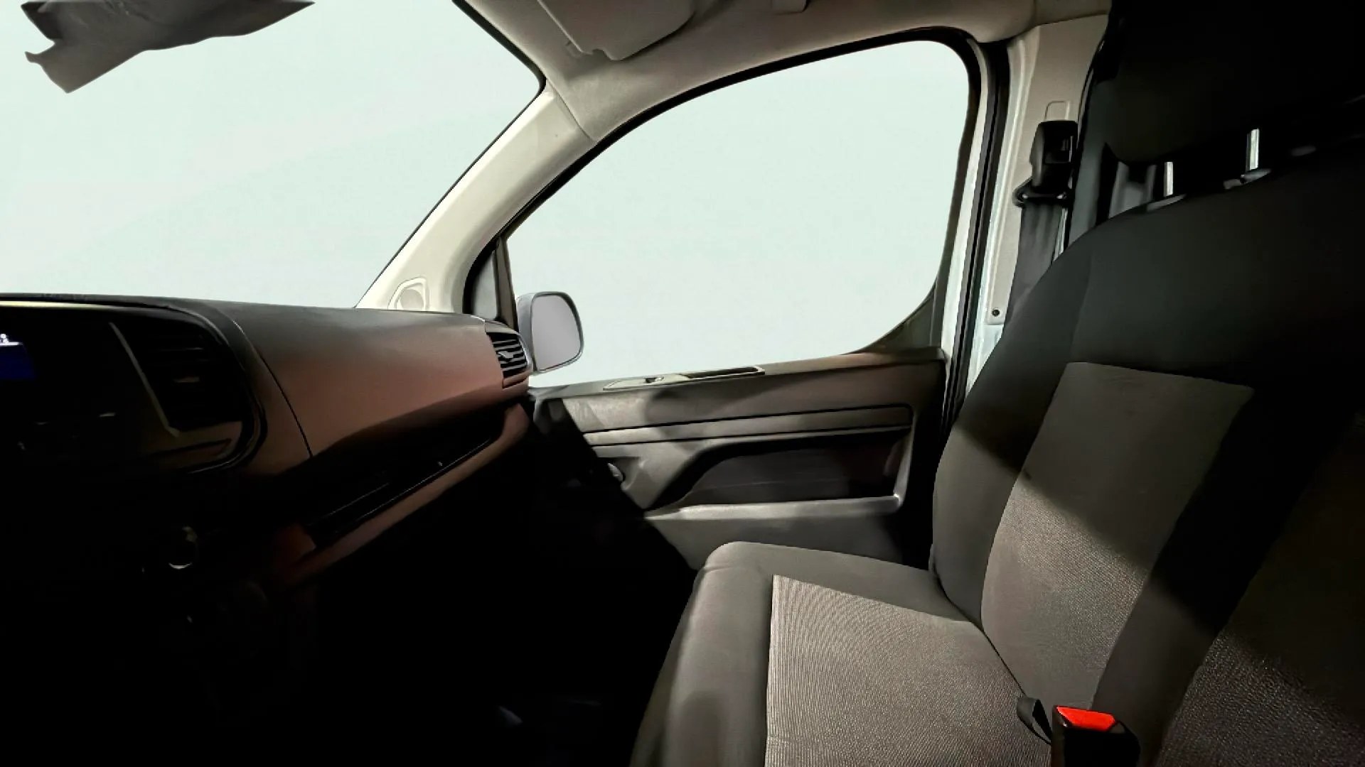 Citroën Jumpy DCab Abatible Talla M BlueHDi 120 - foto 18