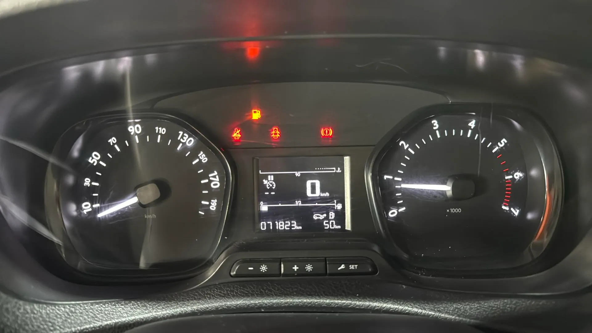 Citroën Jumpy DCab Abatible Talla M BlueHDi 120 - foto 14