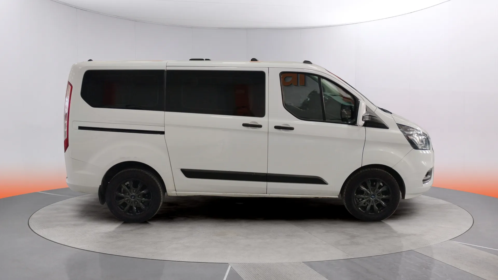 Ford Transit Custom Kombi 2.0 TDCi 320 L1 Ambiente - foto 7