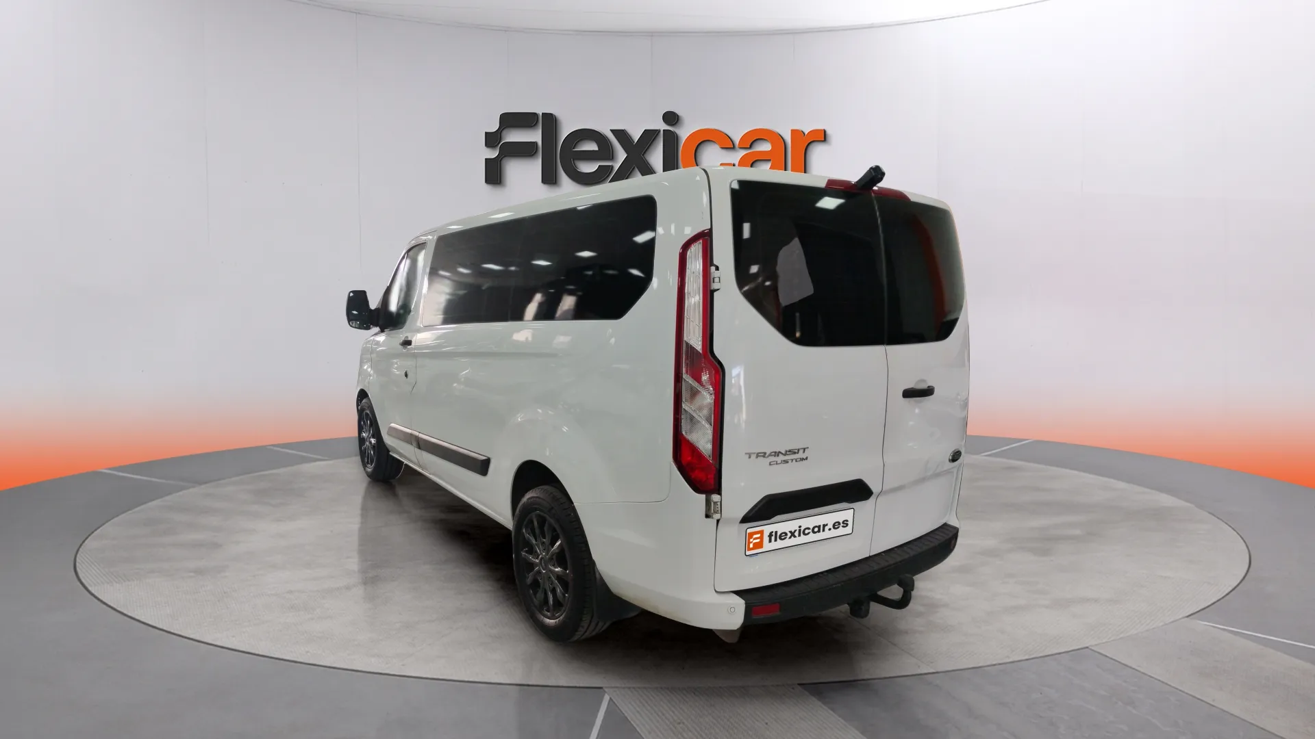 Ford Transit Custom Kombi 2.0 TDCi 320 L1 Ambiente - foto 4