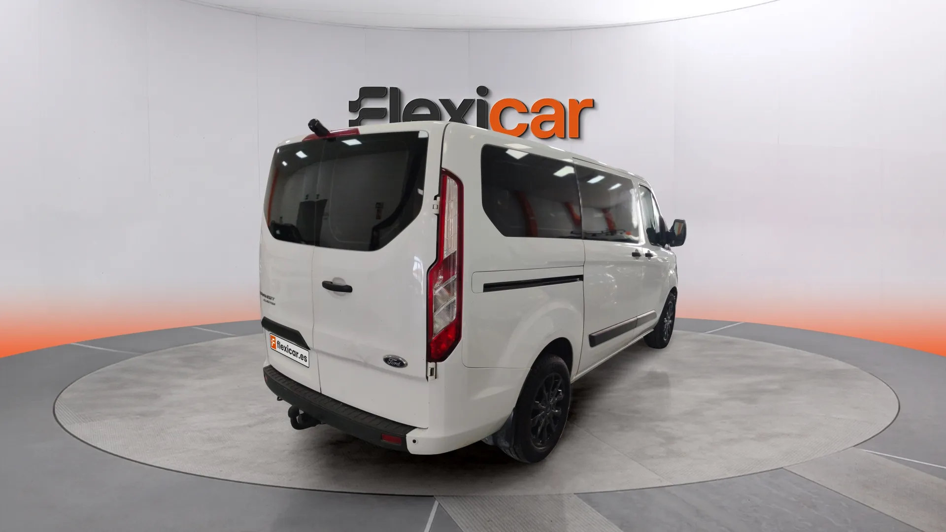 Ford Transit Custom Kombi 2.0 TDCi 320 L1 Ambiente - foto 6
