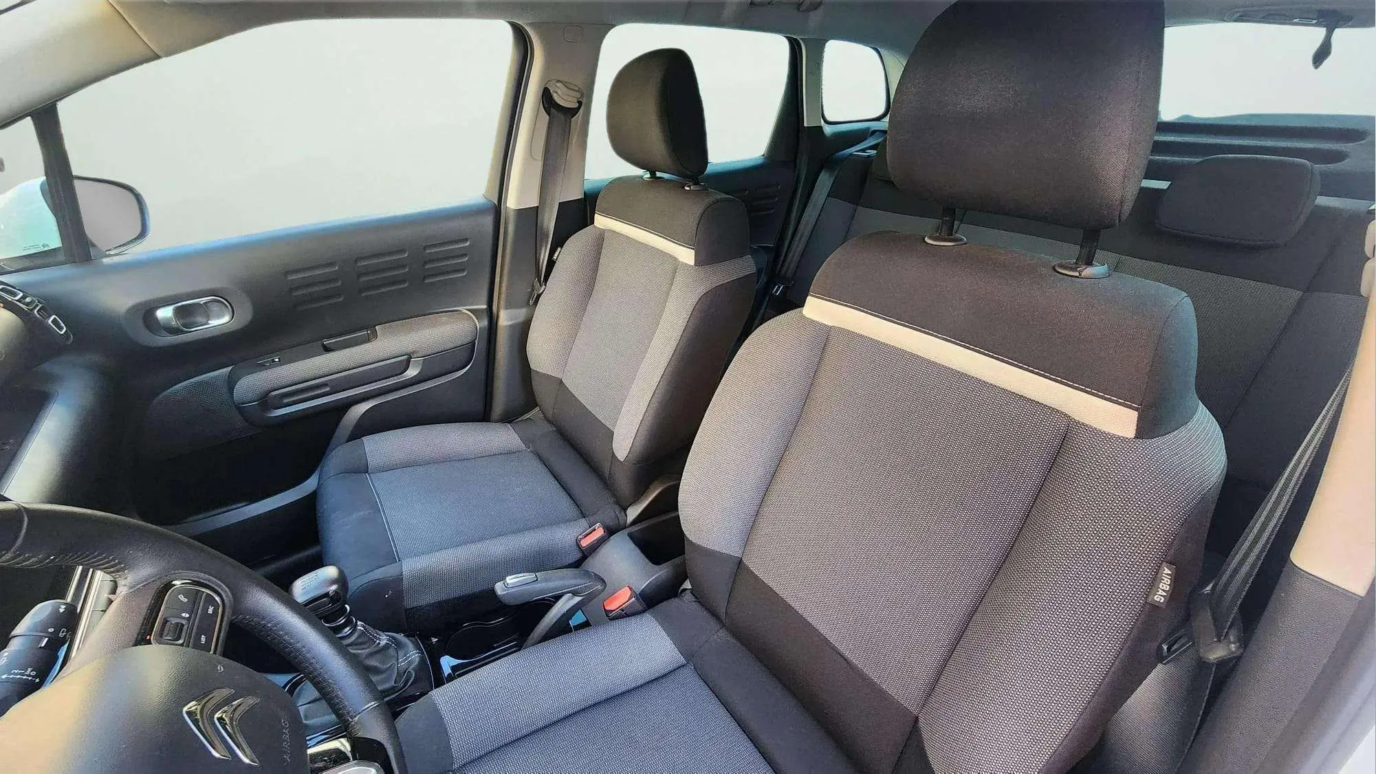 Citroën C3 Aircross PureTech You! - foto 23