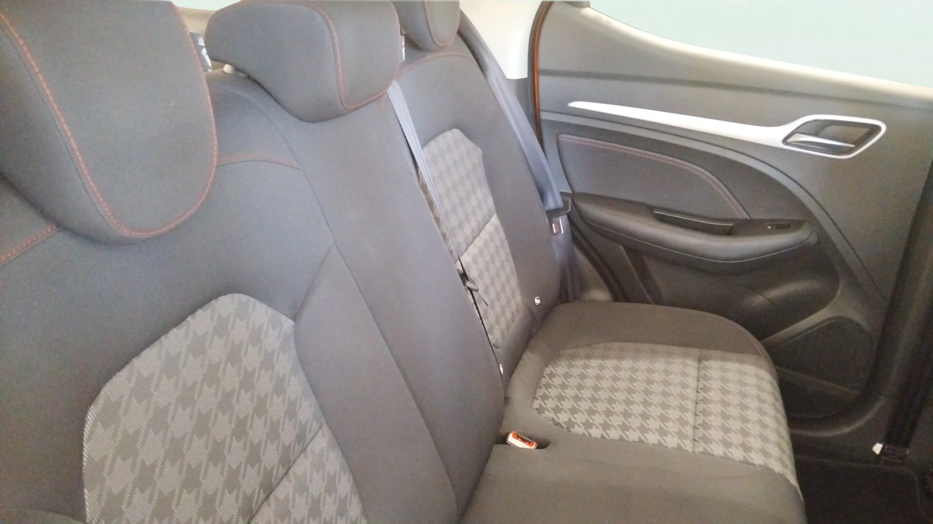 MG ZS 1.5 Comfort - foto 9
