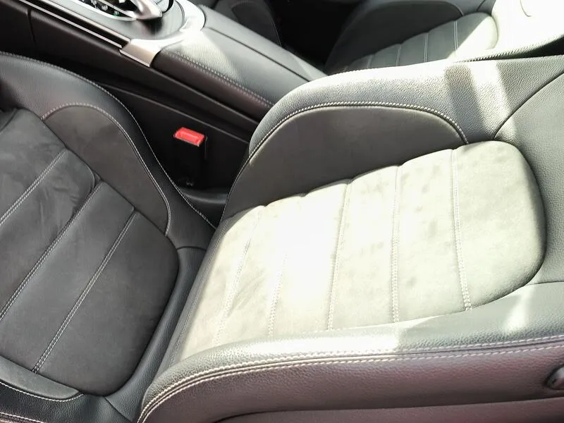 Mercedes-Benz Clase C 220 d - foto 34