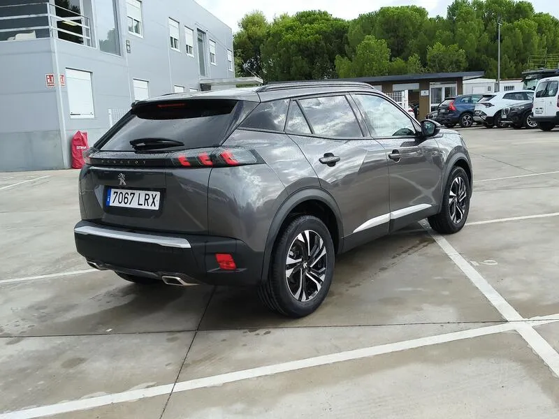 Peugeot 2008 Allure Pack PureTech - foto 6