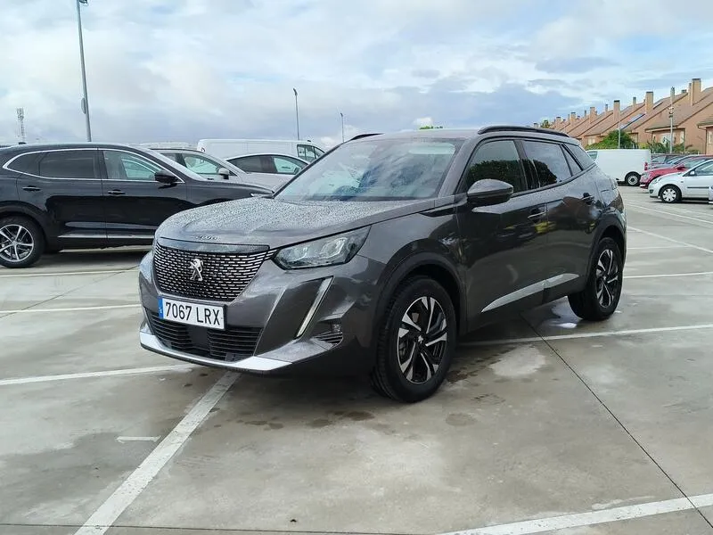 Peugeot 2008 Allure Pack PureTech - foto 2