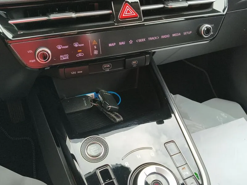 Kia Niro 1.6 GDi HEV Drive - foto 12