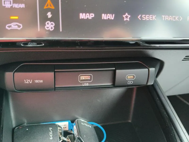 Kia Niro 1.6 GDi HEV Drive - foto 14
