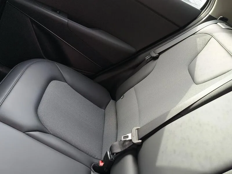 Kia Niro 1.6 GDi HEV Drive - foto 26