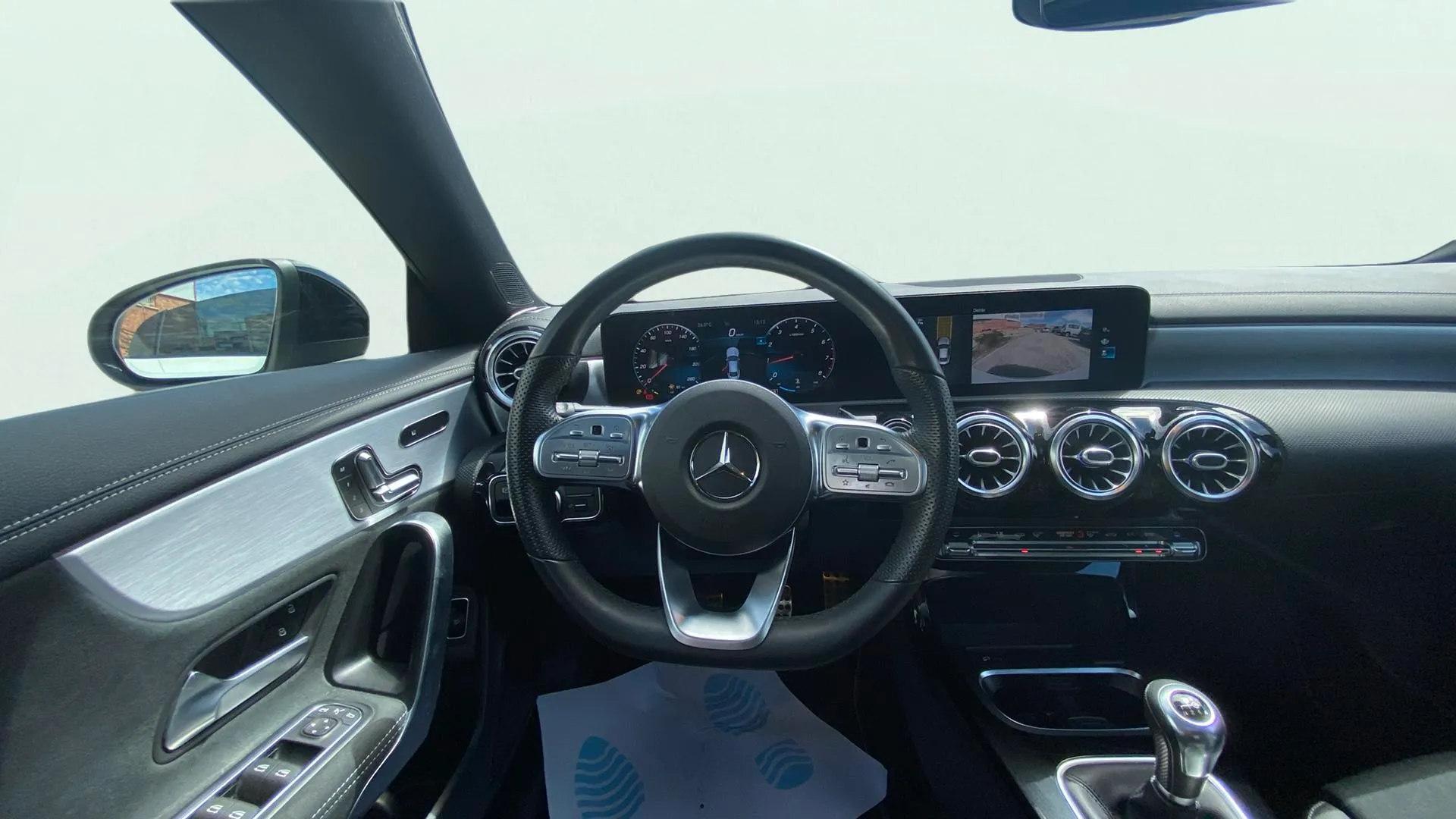 Mercedes-Benz CLA 200 - foto 10