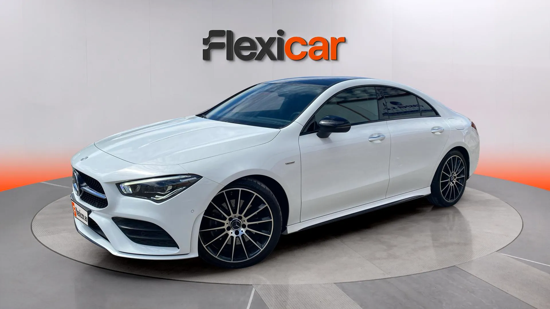 Mercedes-Benz CLA 200 - foto 3