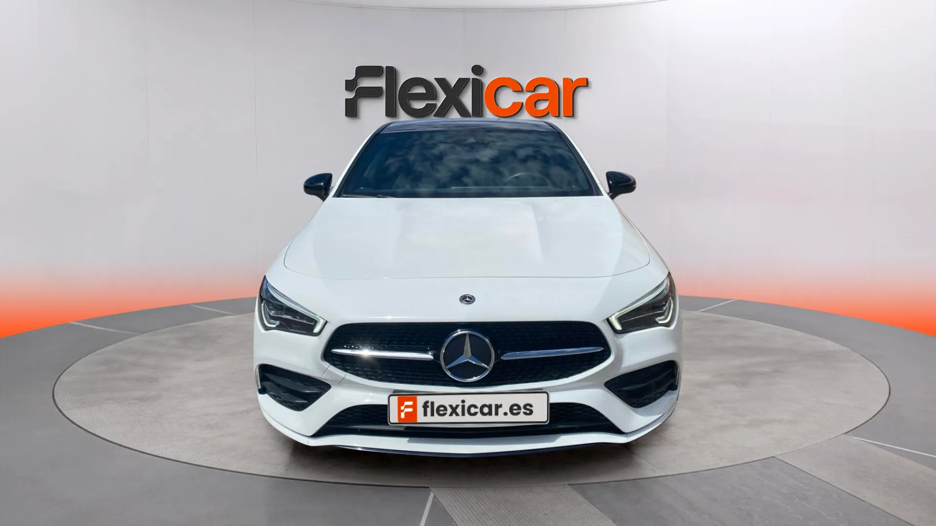 Mercedes-Benz CLA 200 - foto 2