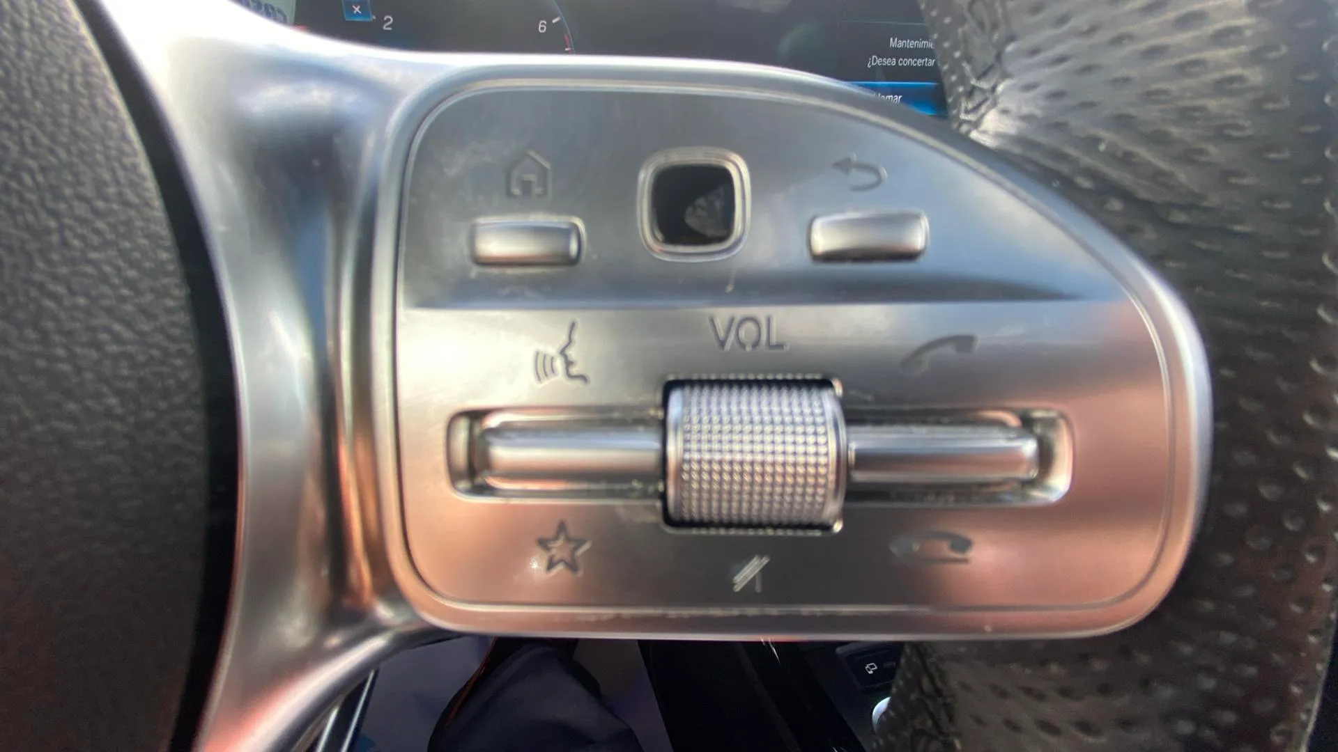 Mercedes-Benz CLA 200 - foto 20