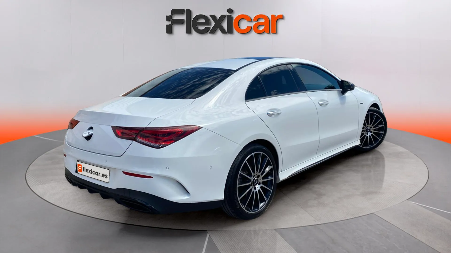 Mercedes-Benz CLA 200 - foto 7
