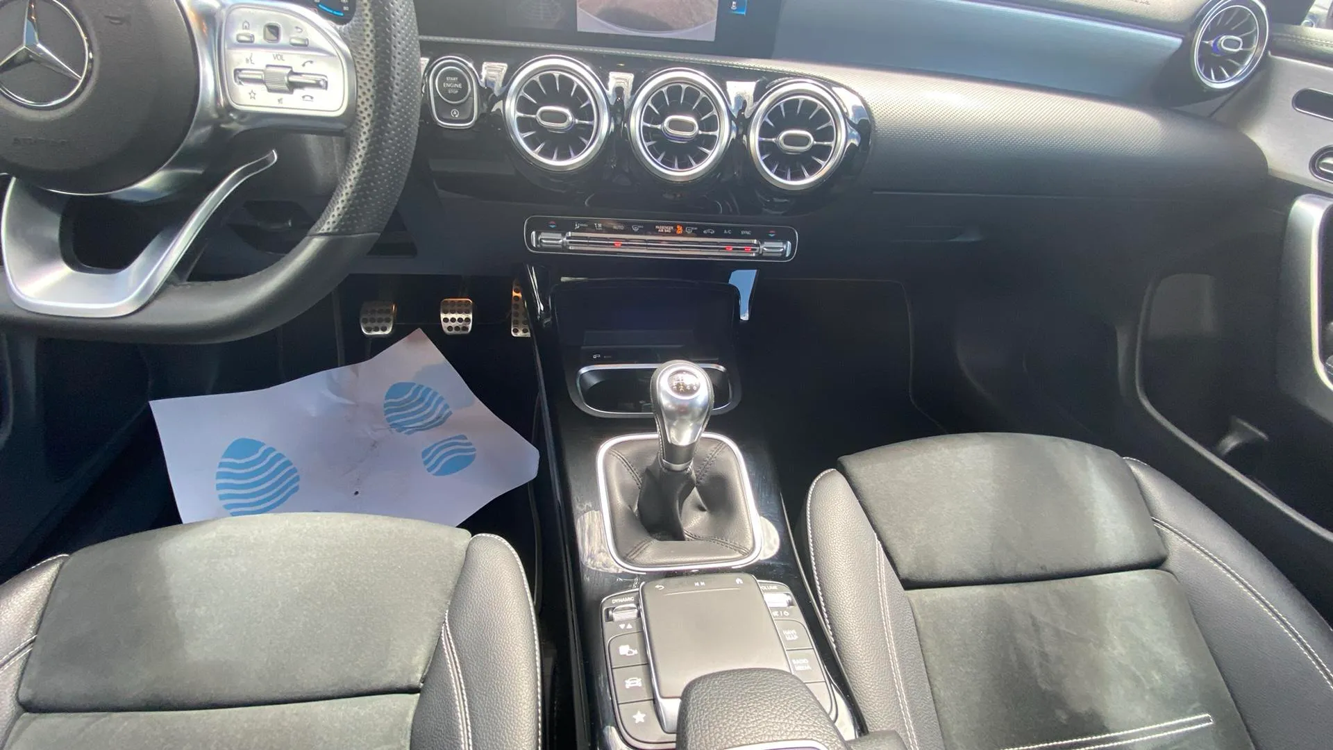 Mercedes-Benz CLA 200 - foto 11