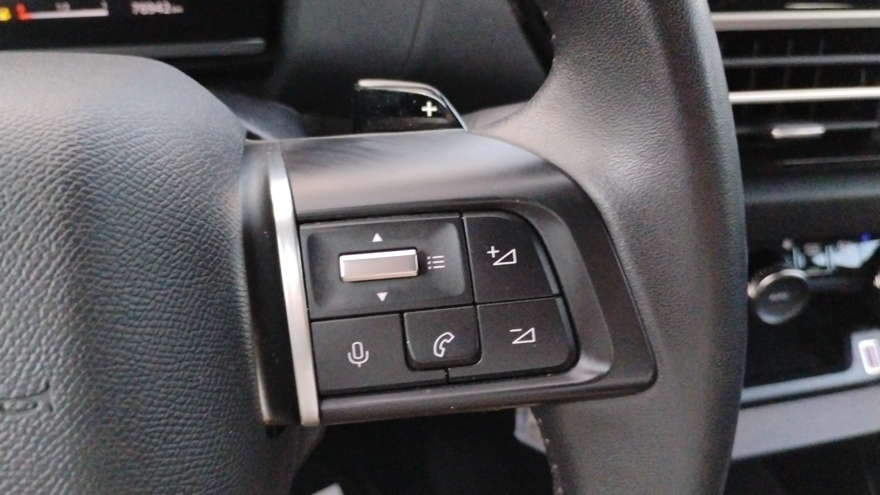 Citroën C4 PureTech 130 EAT8 Plus - foto 15