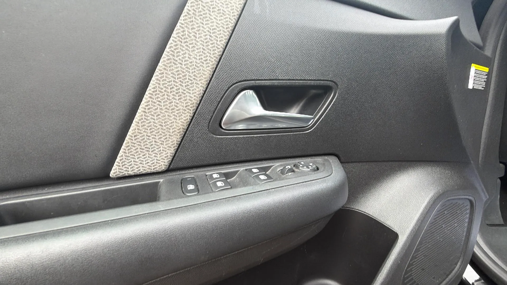 Citroën C4 PureTech 130 Plus - foto 18