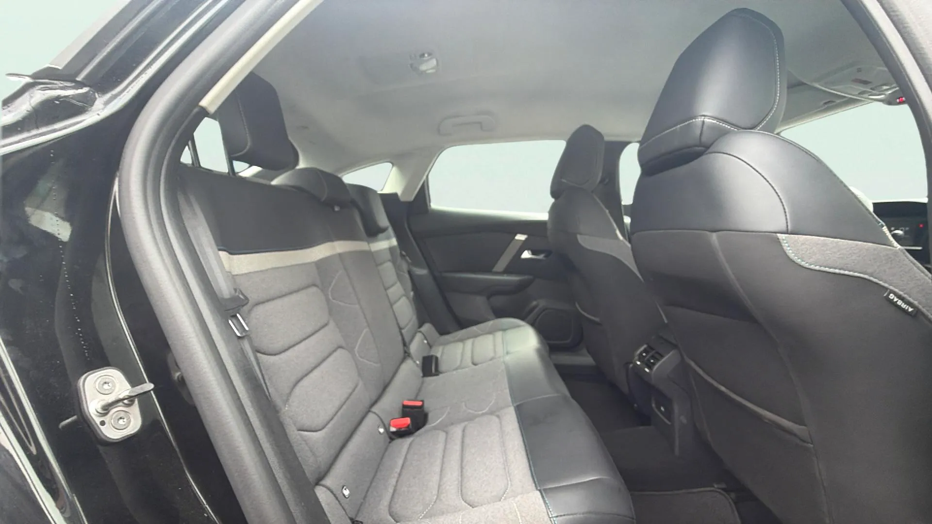 Citroën C4 PureTech 130 Plus - foto 16
