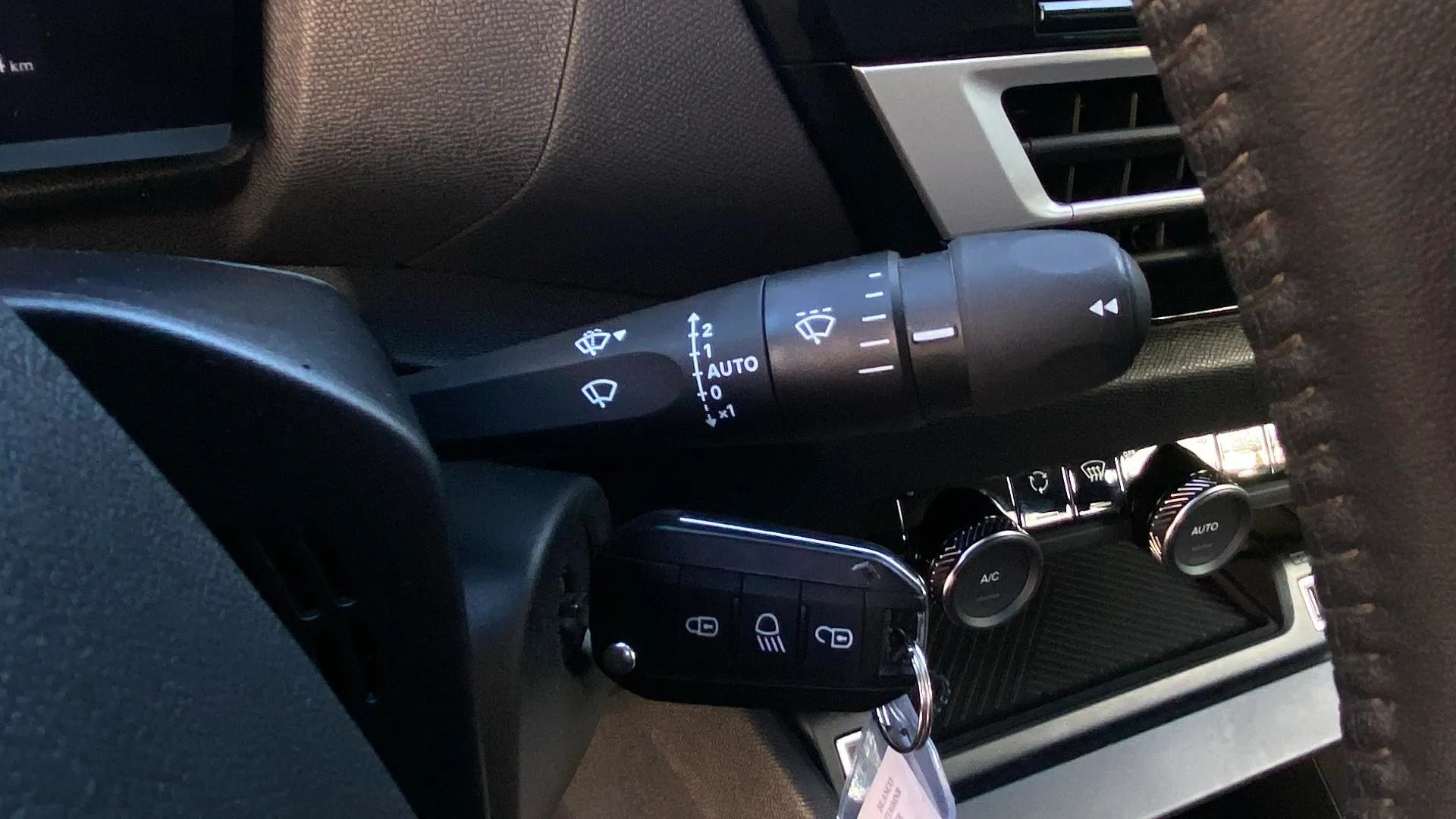 Citroën C4 PureTech 130 Plus - foto 19