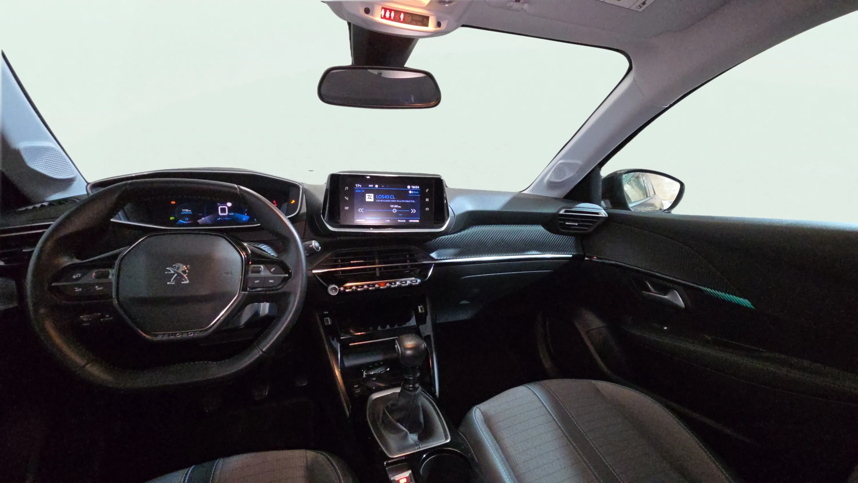 Peugeot 208 PureTech Allure - foto 10
