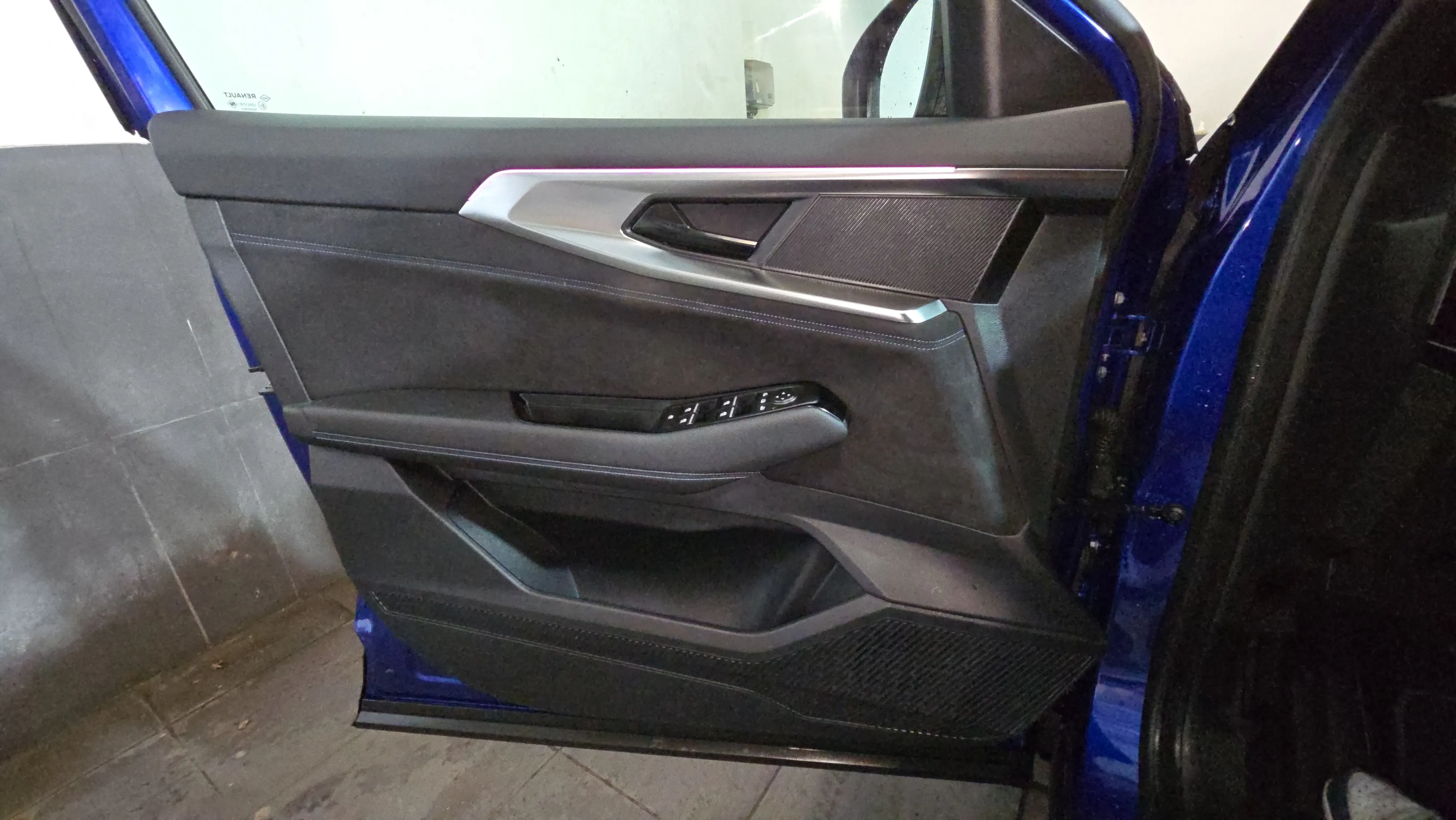 Renault Austral Techno Esprit Alpine E-Tech F Hybr - foto 17