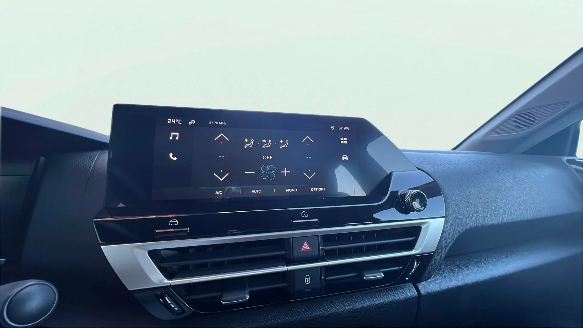 Citroën C4 PureTech 130 EAT8 Plus - foto 19