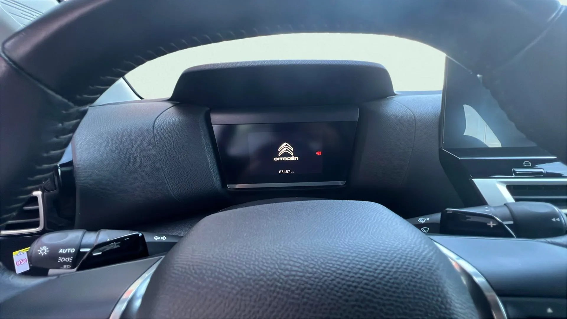Citroën C4 PureTech 130 EAT8 Plus - foto 15