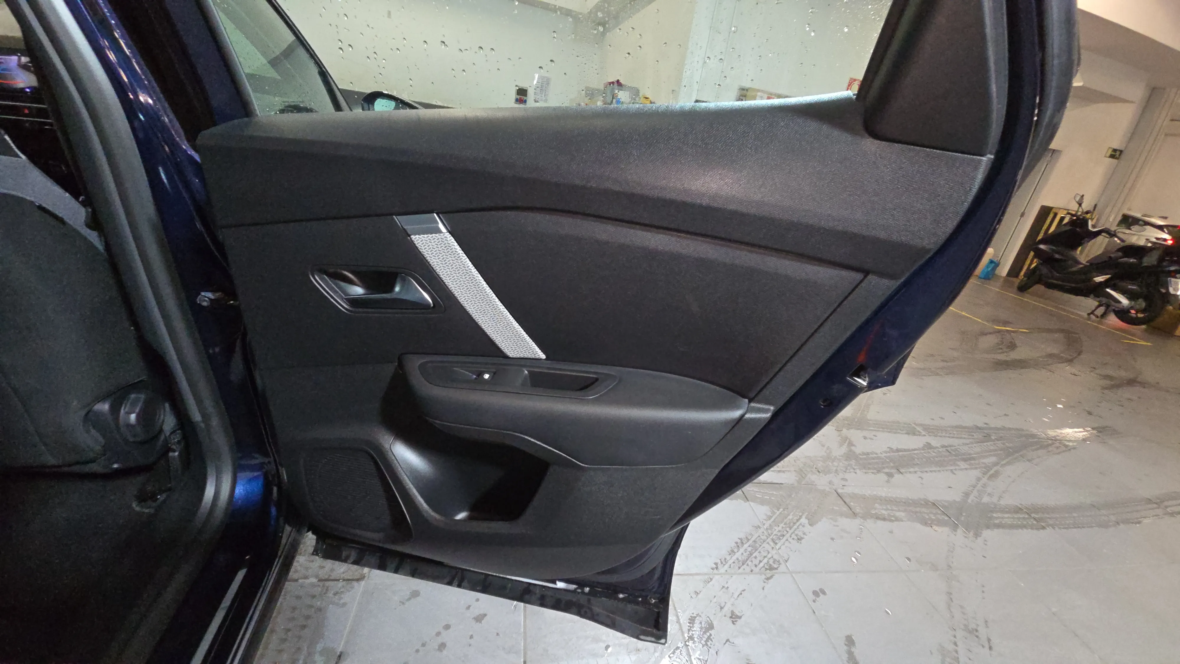 Citroën C4 PureTech 130 Business Edition - foto 19