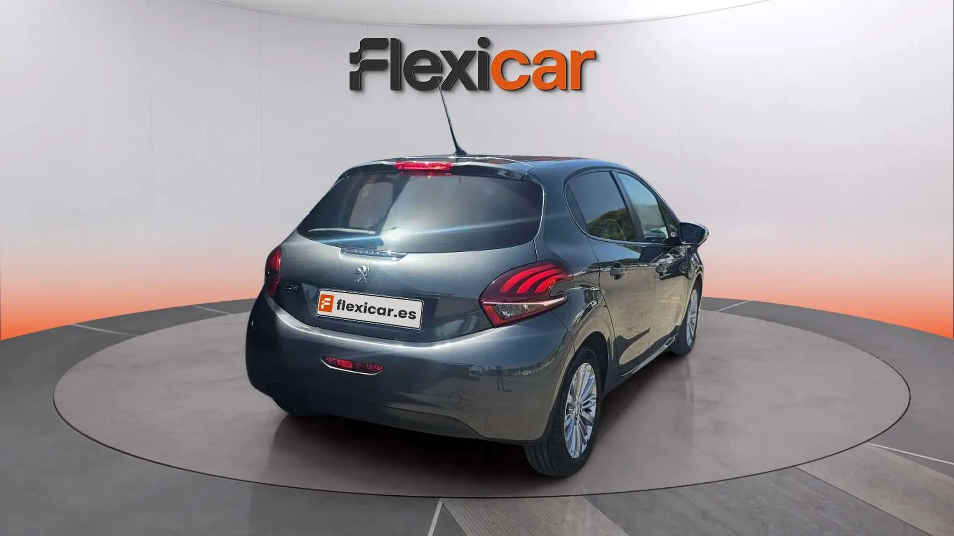 Peugeot 208 Style 1.6 BlueHDi - foto 6