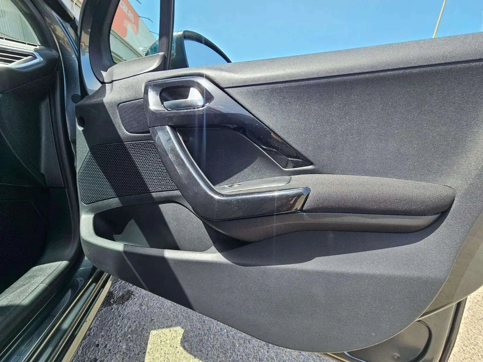 Peugeot 208 Style 1.6 BlueHDi - foto 21