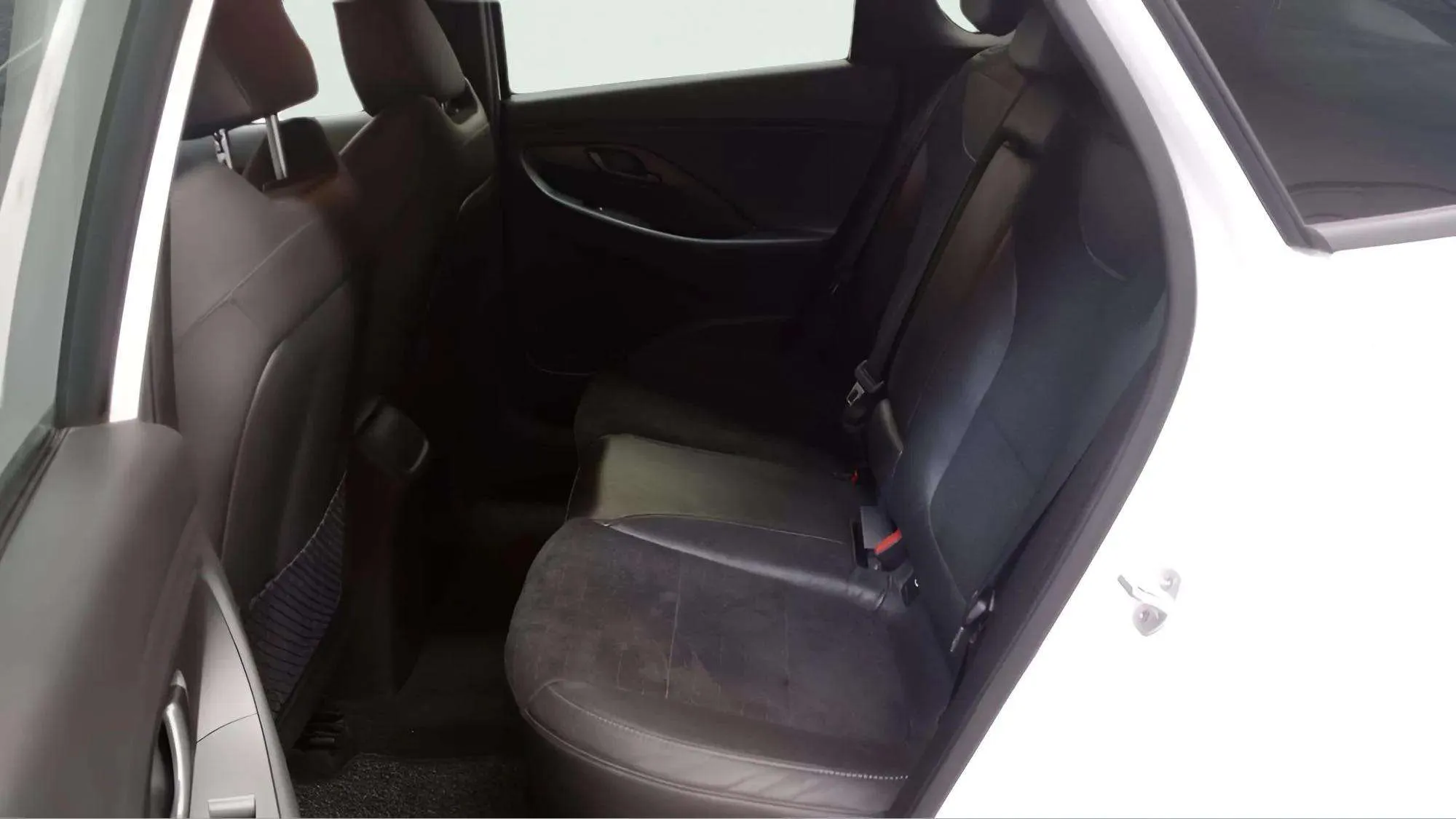 Hyundai i30 2.0 T-GDi N Performance - foto 11
