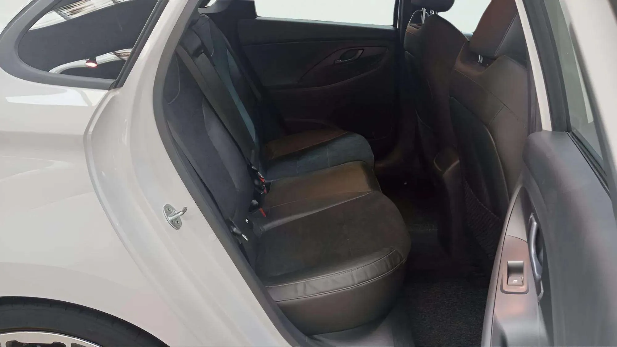Hyundai i30 2.0 T-GDi N Performance - foto 10