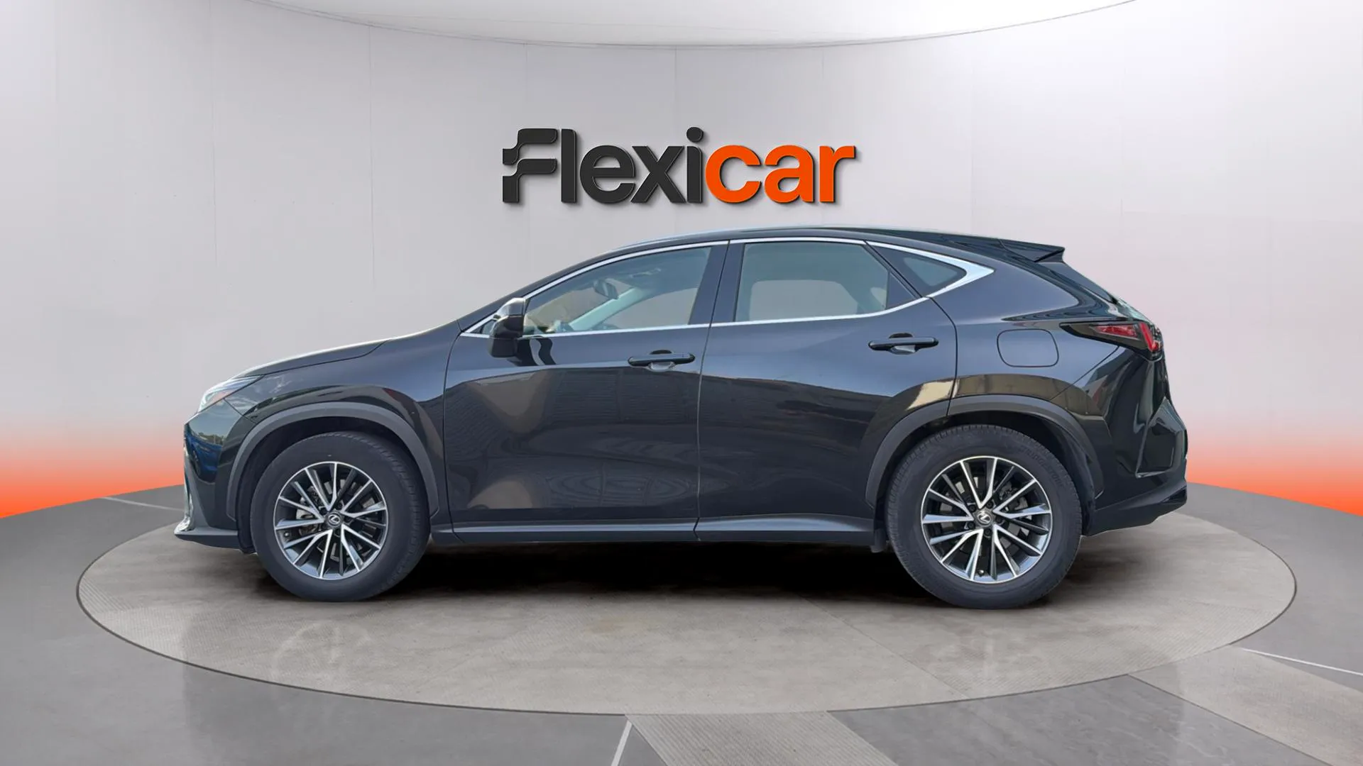 Lexus NX 350h Business 2WD - foto 4