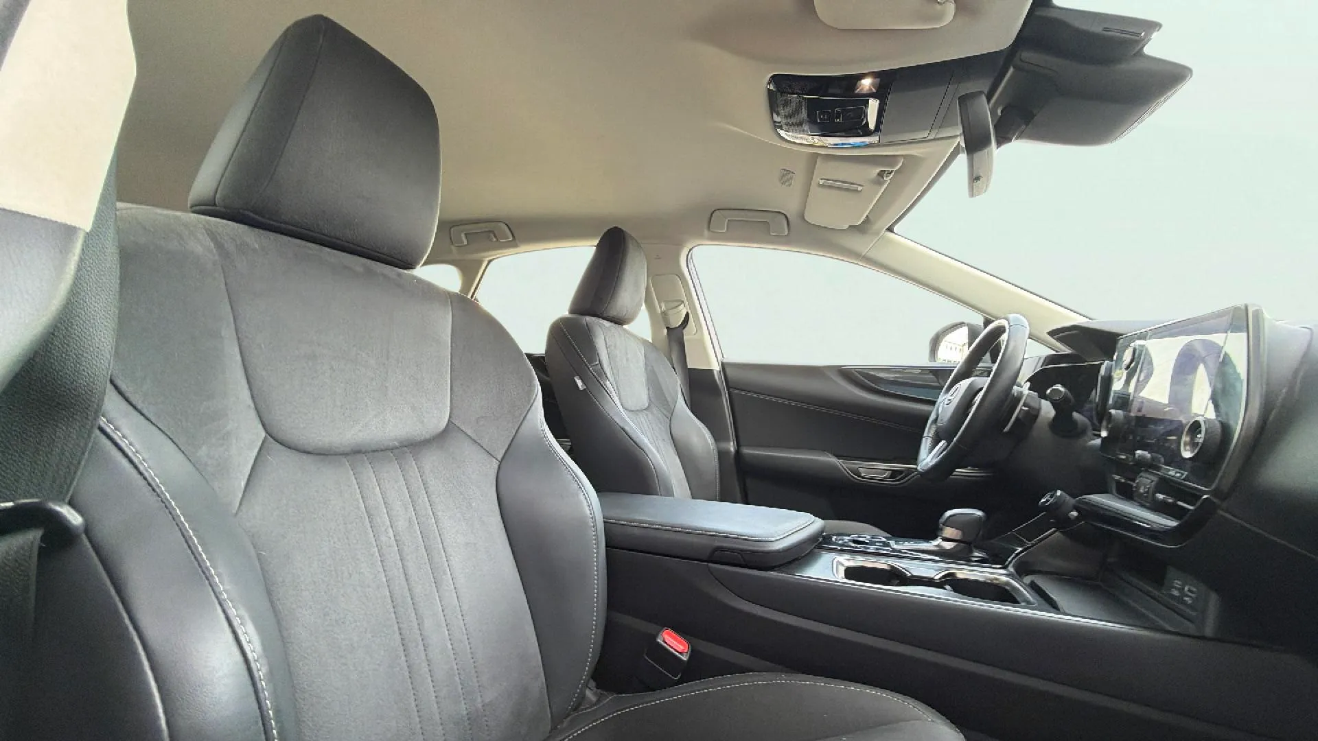 Lexus NX 350h Business 2WD - foto 22
