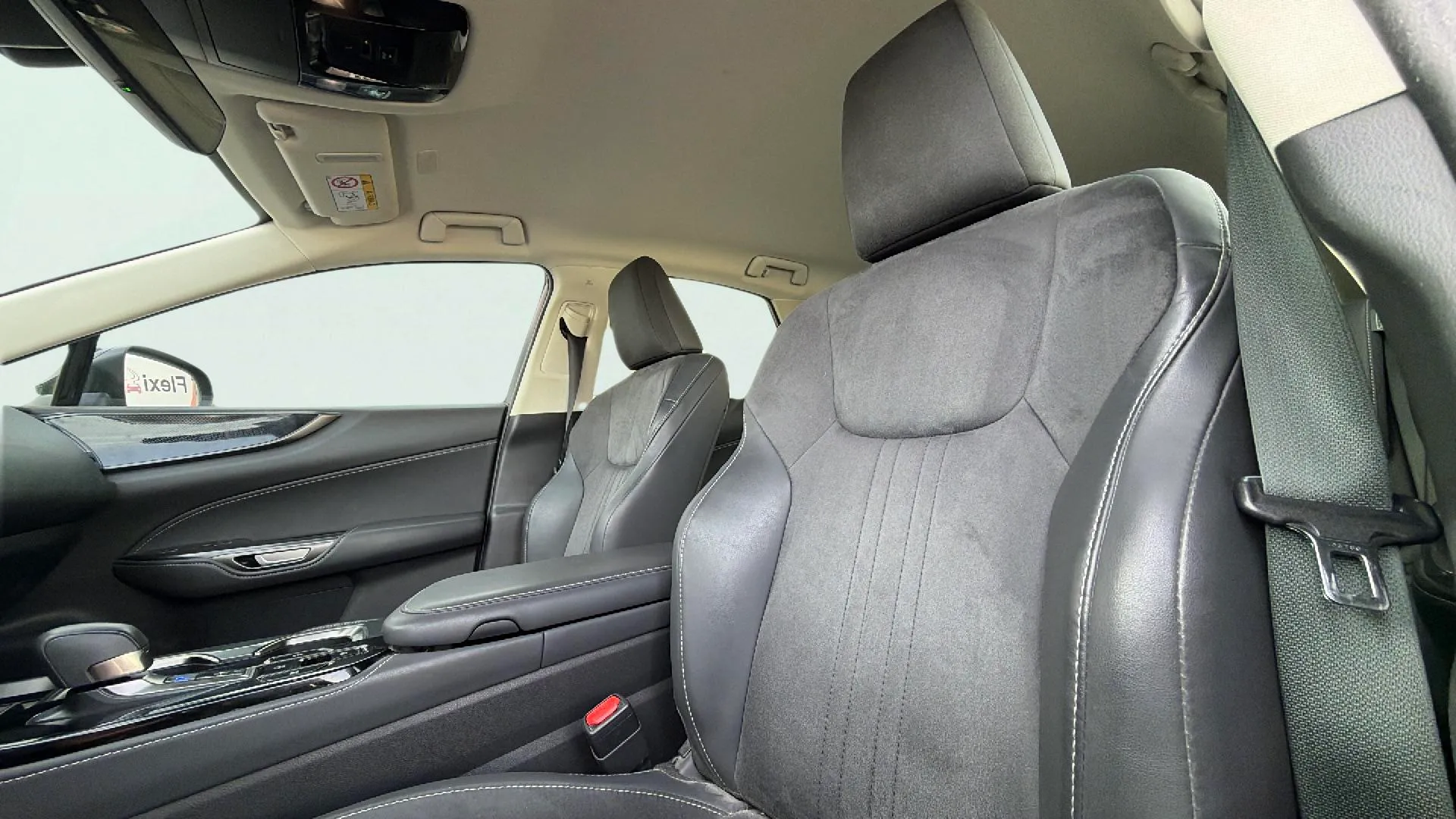 Lexus NX 350h Business 2WD - foto 10