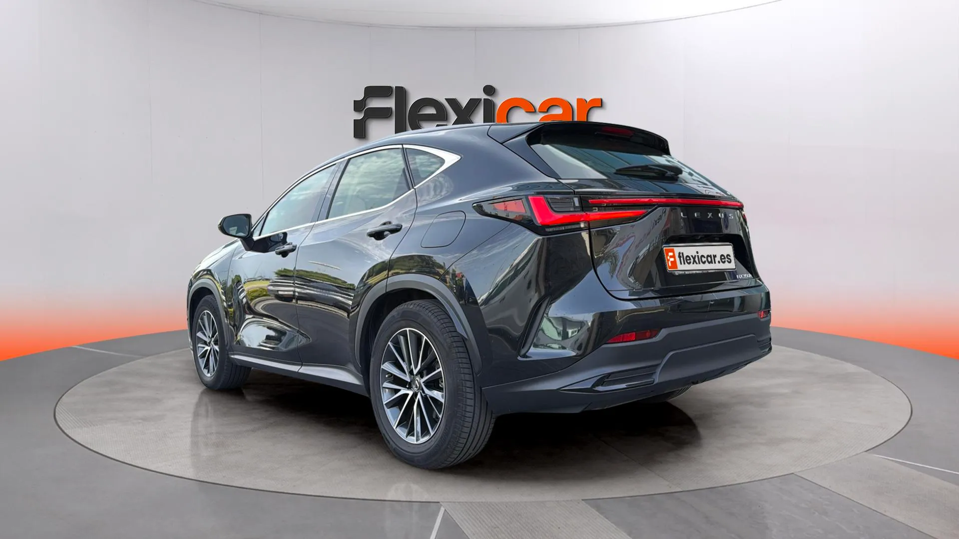 Lexus NX 350h Business 2WD - foto 5