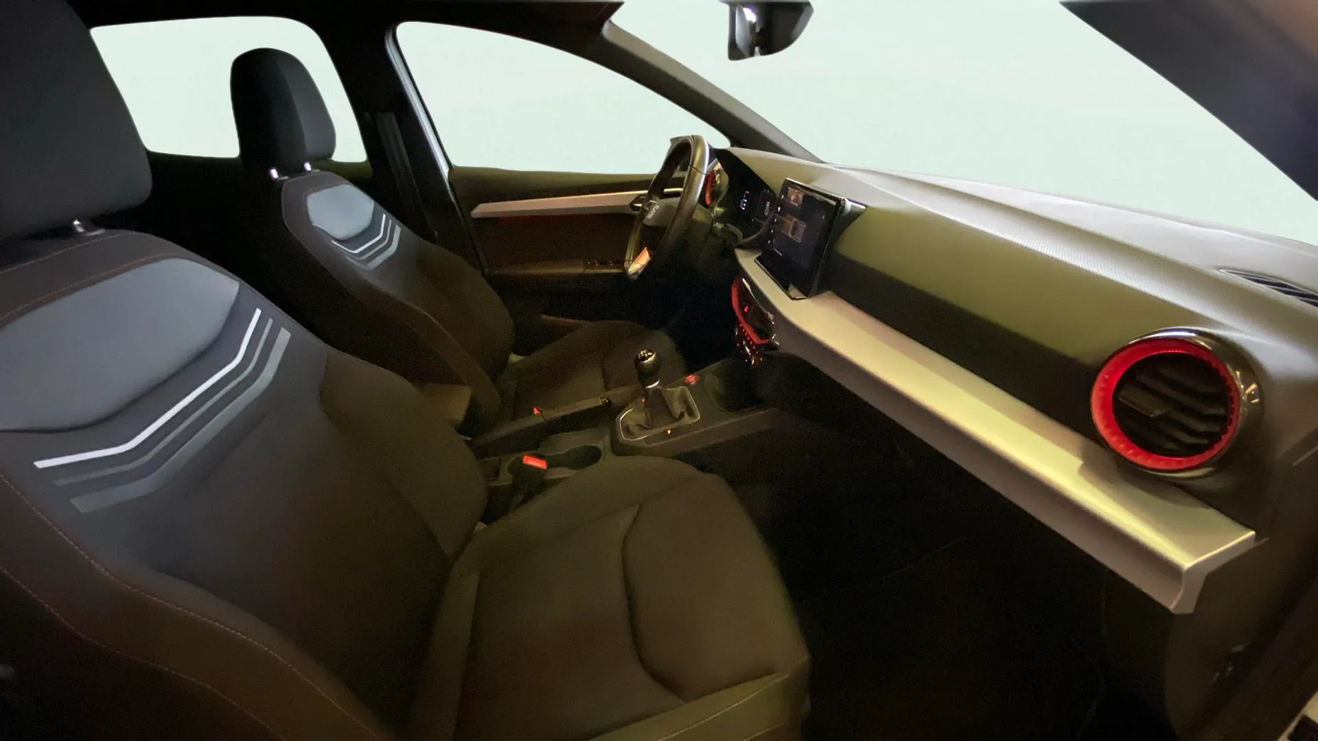 SEAT Ibiza 1.0 TSI FR - foto 12