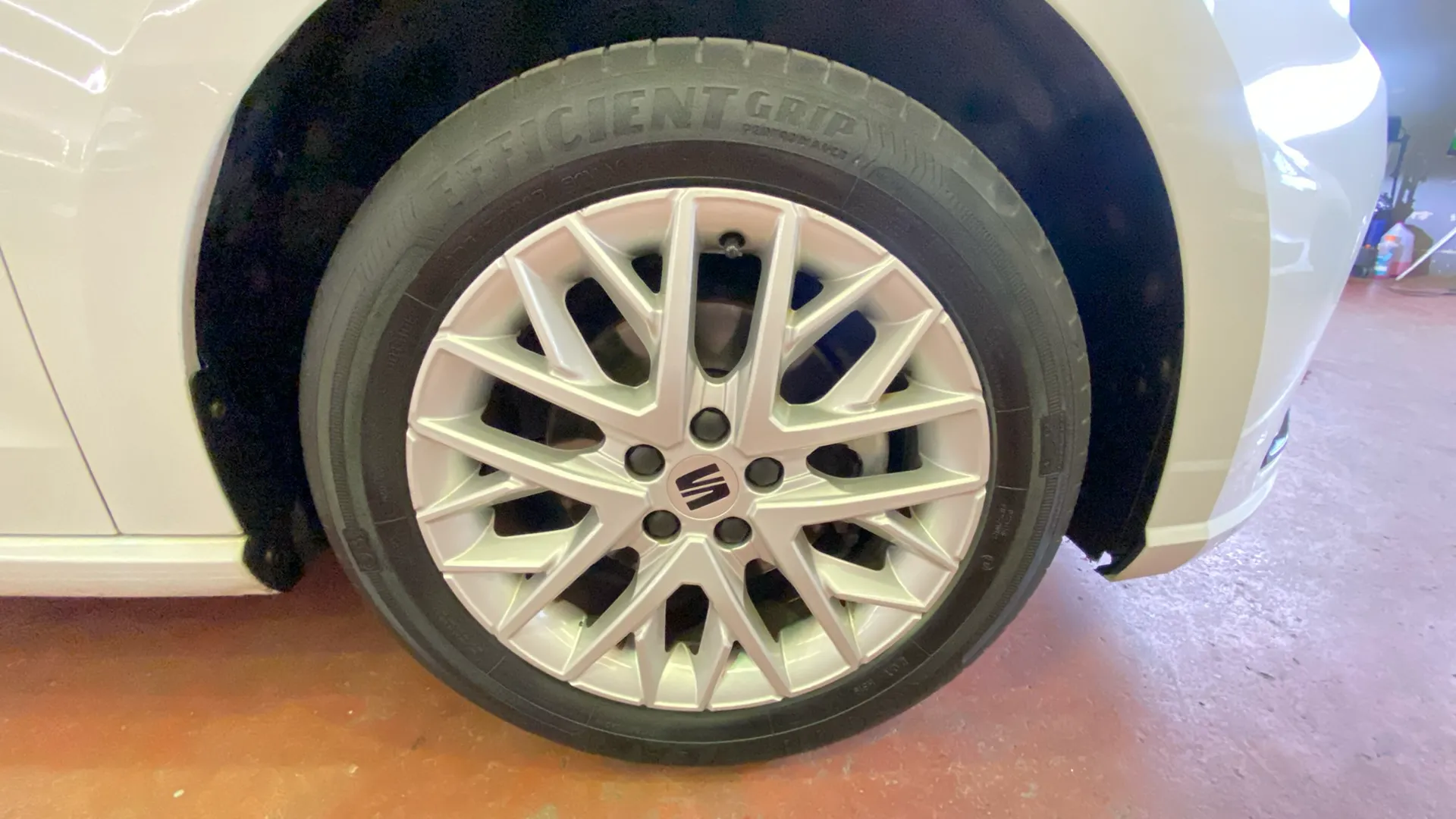 SEAT Ibiza 1.0 TSI FR - foto 10