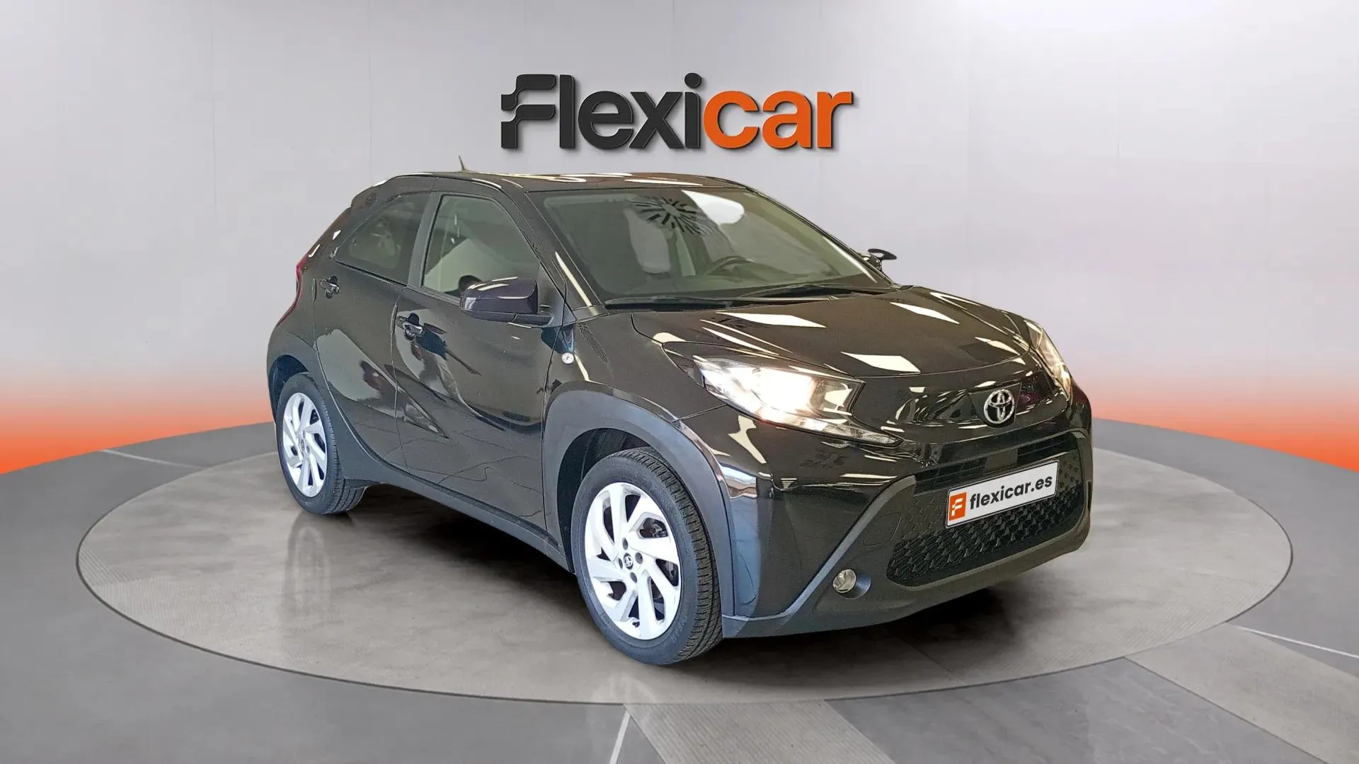 Toyota Aygo 1.0 70 x-play